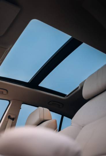 CAR GLASS REPLACEMENT Sunroof Glass Replacement